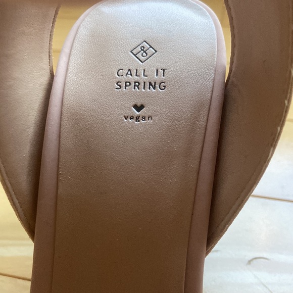 Pink Heels - Picture 5 of 6